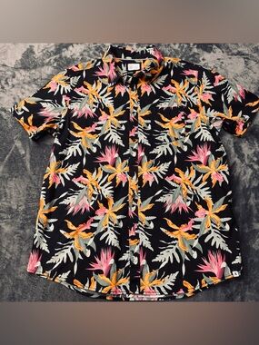 Hurley Black Floral Short-Sleeve Button-Up Shirt